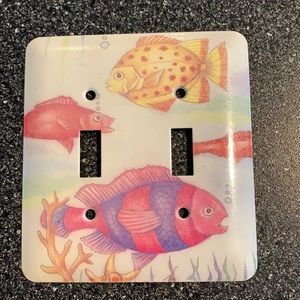 Fish light switch plate